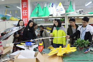 藝術與設計學院師生參觀工創匯 探索文化藝術交流新路徑